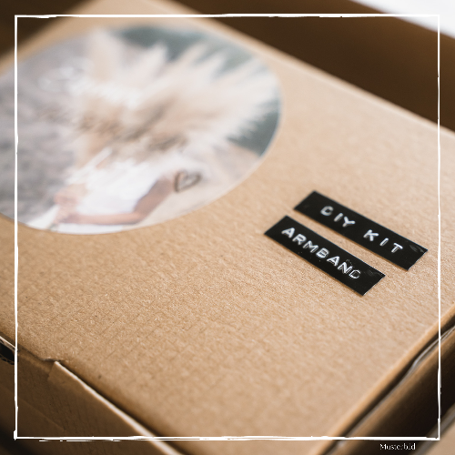 DIY Kit - Armband aus Trockenblumen