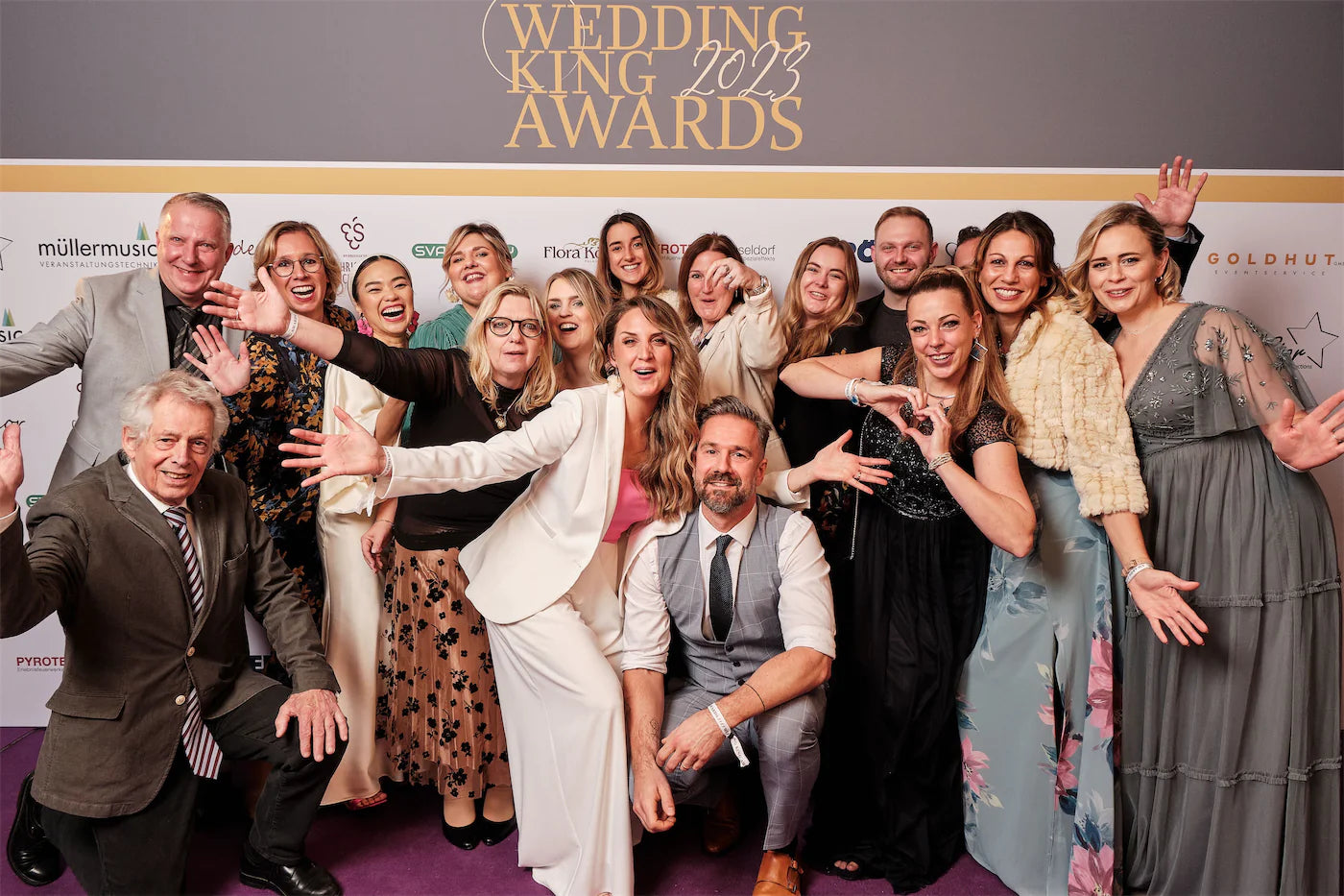 Gruppe von Gewinner Team Plaesierchen Koeln bei den Wedding King Awards 2023