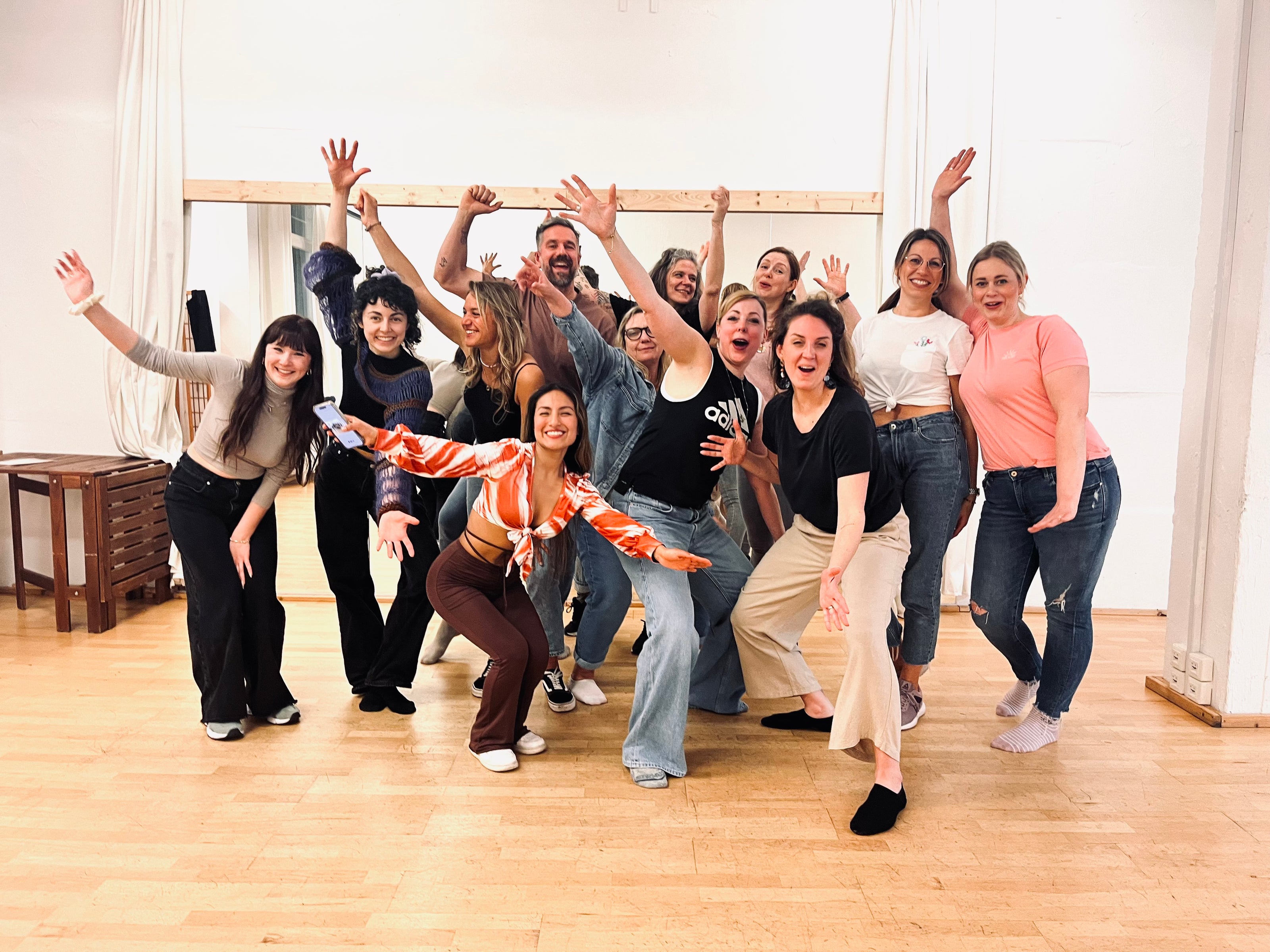 Gesamtes Team Plaesierchen Koeln bei Teamevent