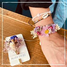 Lade das Bild in den Galerie-Viewer, DIY Kit - Armband aus Trockenblumen
